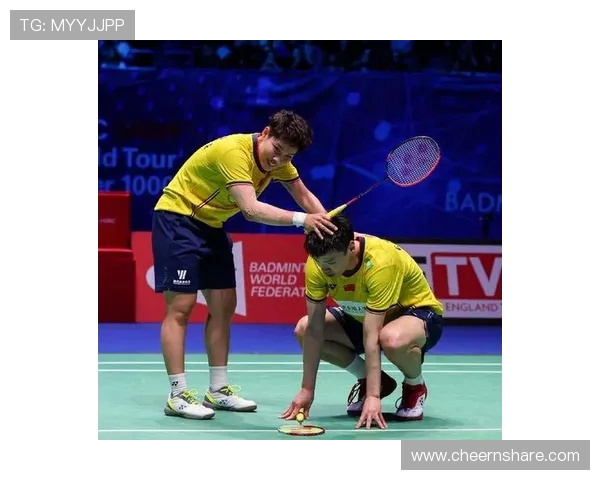 杭州羽毛球队与上海羽毛球队赛后复盘分析个人能力的对比与启示