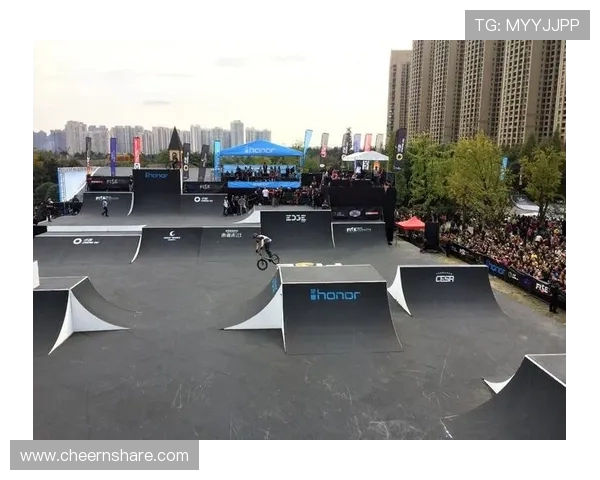 极限挑战与人生哲学：赵娜的深度对话与运动探索之旅