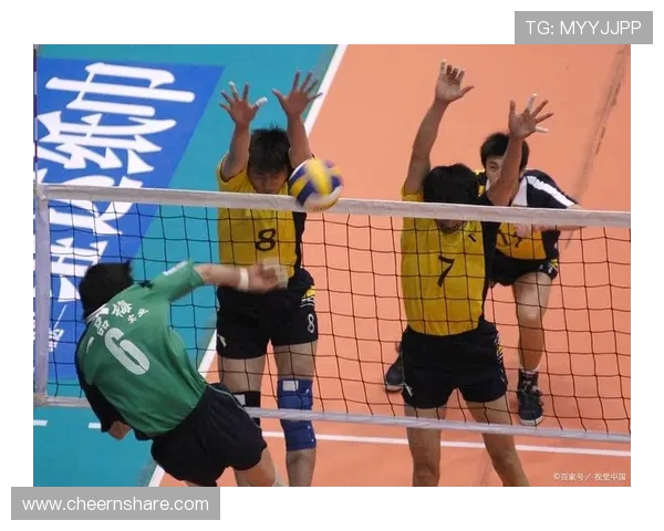 重庆排球队的速度之美：探索排球运动中的快速反应与团队协作