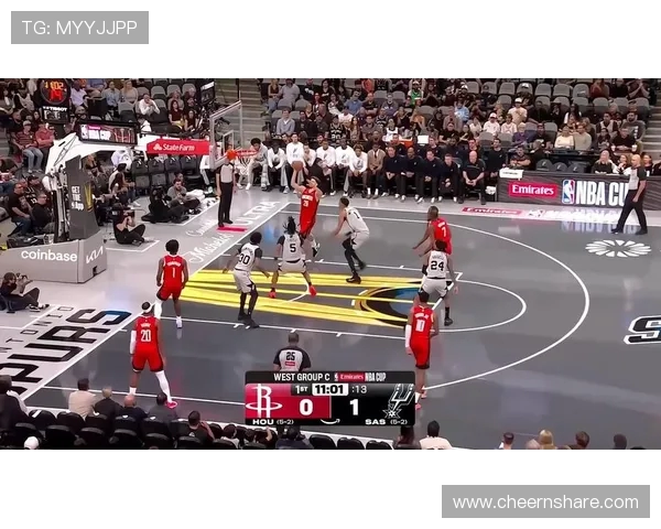 11月11日火箭对马刺精彩全场回放分析与赛后精彩瞬间回顾