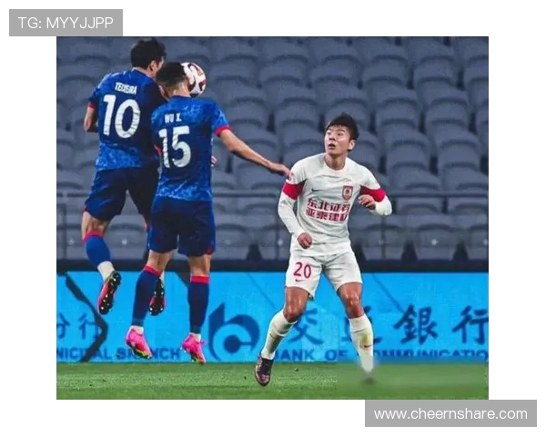 中超焦点战富力迎战申花双方争夺季后赛名额激烈对决即将上演