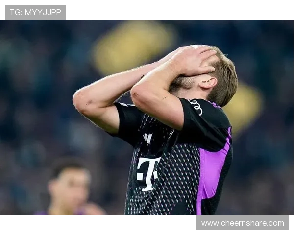 凯恩:从足球天才到战术大师的传奇人生与职业轨迹探讨 凯恩:从足球天才到战术大师的传奇人生与职业轨迹探讨