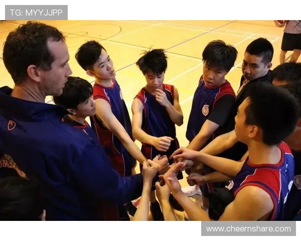 巴西与加拿大篮球对决精彩回顾及赛后分析