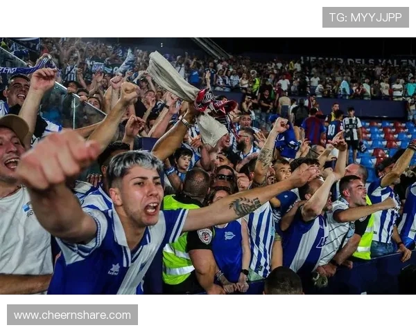 巴萨与埃瓦尔对决前瞻分析球队状态战术布置及关键球员表现