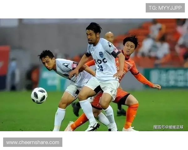 新泻与水户足球队实力对比及近期表现分析探讨