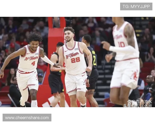 火箭对爵士精彩赛事直播全程回放与分析尽在这里