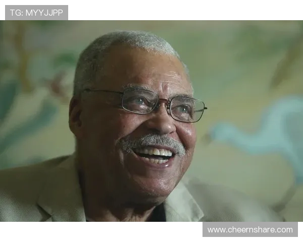 琼斯的传奇旅程探索他在历史与文化中的深远影响与启示