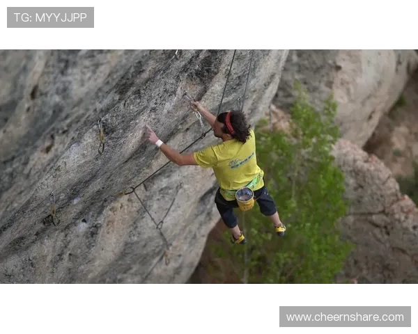 上海攀岩队在全国攀岩战术排行榜中荣获第七名的辉煌成就 上海攀岩队在全国攀岩战术排行榜中荣获第七名的辉煌成就