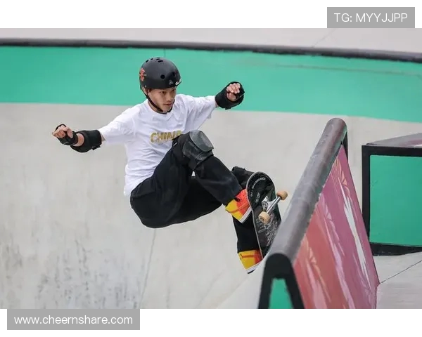 南京滑板队技术突破再创新高引领全国滑板运动新潮流 南京滑板队技术突破再创新高引领全国滑板运动新潮流